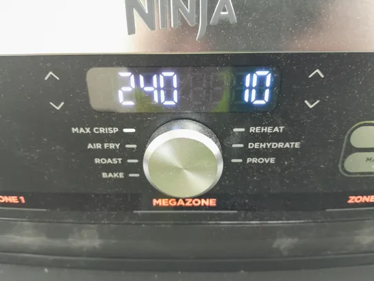 BOXED NINJA 10.4L FOODI FLEXDRAWER DUAL AIR FRYER IN BLACK AF500UK