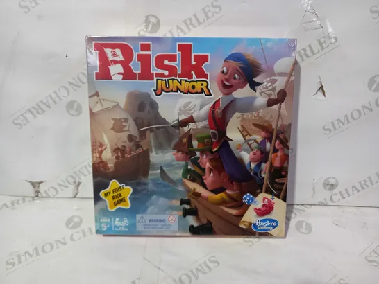 HASBRO GAMING RISK JUNIOR BOARD GAME