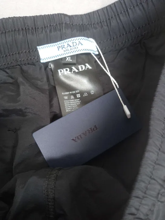 PRADA BLACK LOGO SHORTS - XL