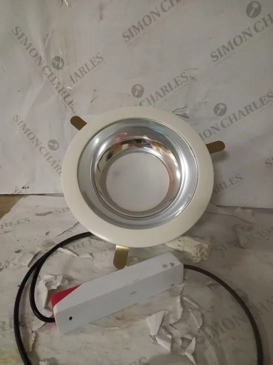 BRAND NEW MICRO LIGHTS 33W LED DOWNLIGHT 4K   395 - 6346 