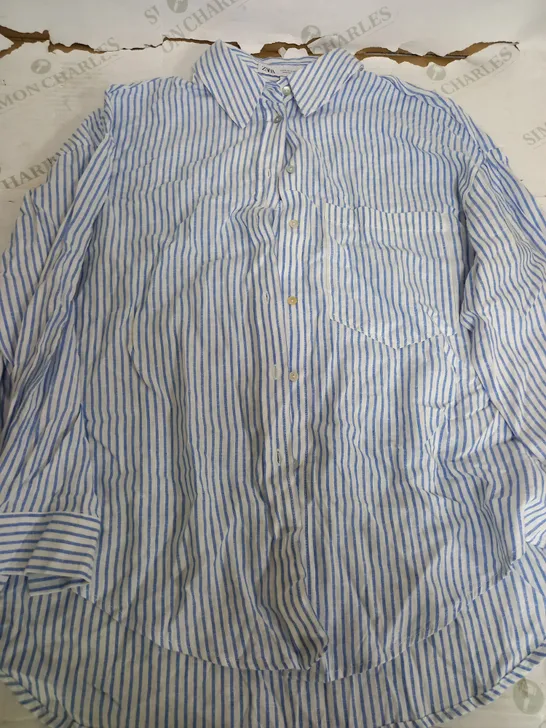 ZARA LIGHT BLUE & WHITE SHIRT - EUR M