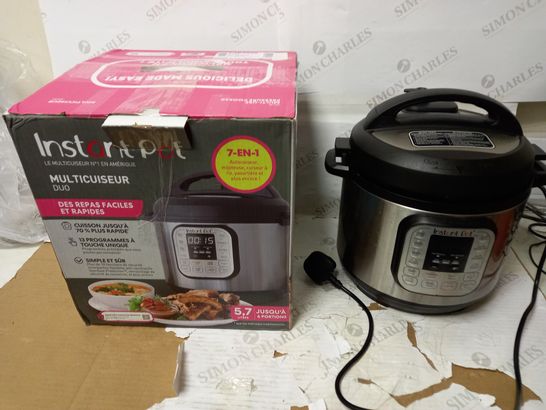 INSTANT POT DUO SMART COOKER, 5.7L - PRESSURE COOKER