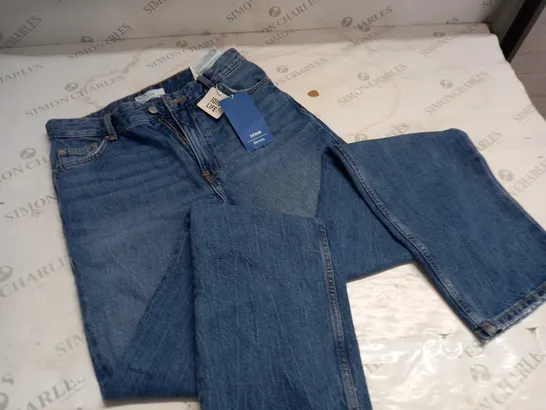 BERSHKA THE STRAIGHT BLUE JEANS - UK 10