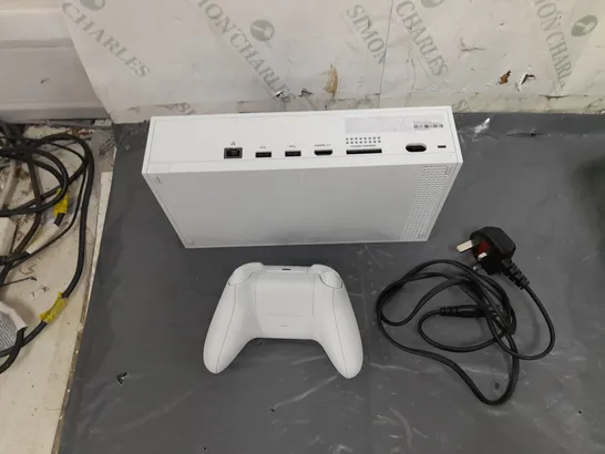 BOXED XBOX SERIES S WITH CONTROLLER AND POWER LEAD 