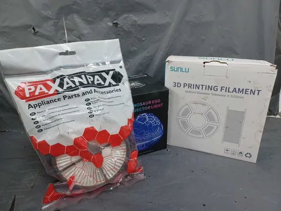 APROXIMATELY 15 ASSORTED HOUSEHOLD ITEMS TO INCLUDE PAXANPAX FILTER KIT, DINOSAUR EGG PROJECTOR LIGHT, SUNLU 3D PRINTING FILAMENT, ETC