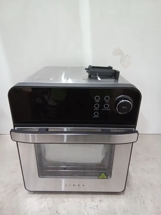 BOXED LINEA 14.5L AIR FRYER WITH ACCESSORIES