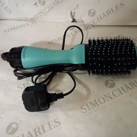 REVLON SALON HAIR DRYER AND VOLUMISER - MINT