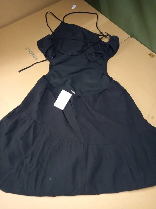 H&M BACK TIE DETAIL BLACK FRILL DRESS - SIZE EUR M 
