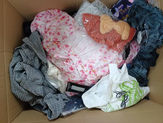 BOX TO INCLUDE 50 ASSORTED CLOTHING ITEMS TOO INCLUDE TOPS , TROUSERS AND DRESSES , ETC 