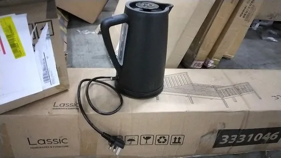 BOXED STEALTH 1.7 LITRE KETTLE 