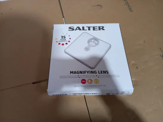 BOXED SALTER MAGNIFYING LENS MECHANICAL SCALE 484 WHKR