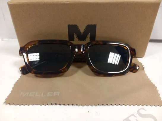 BOXED MELLER SUNGLASSES