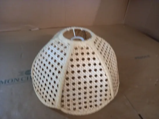 WICKER STYLE LAMP SHADE