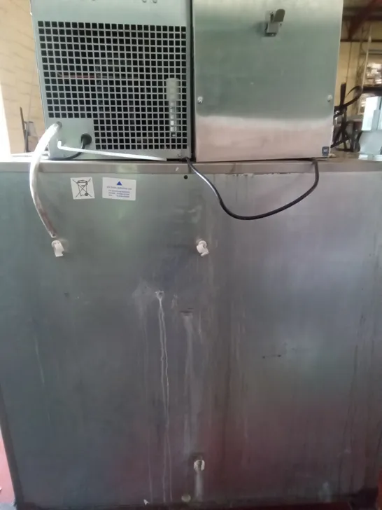 COMMERCIAL FOLLETT ICE MAKER WITH VENTILATION 