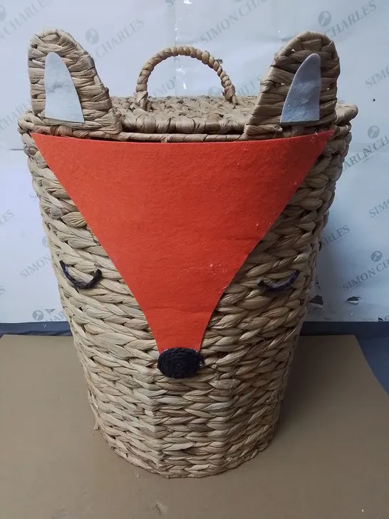 FOX THEMED WICKER EFFECT LAUNDRY HAMPER