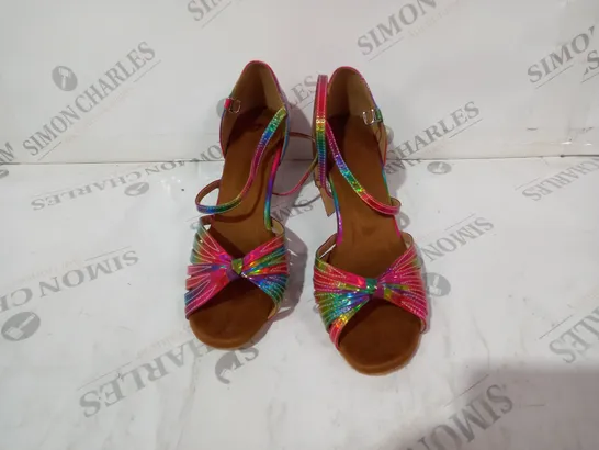 RAINBOW OPEN TOE HEELS SIZE 5.5