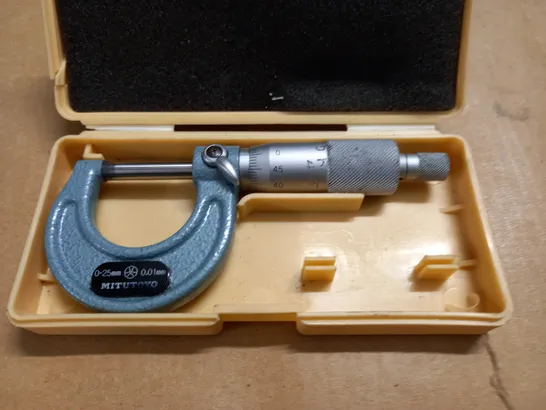 MITUTOYO 0.25MM 0.01MM MICROMETER