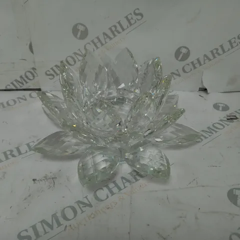 BOXED JULIAN MCDONALD LOTUS CANDLE HOLDER - CLEAR