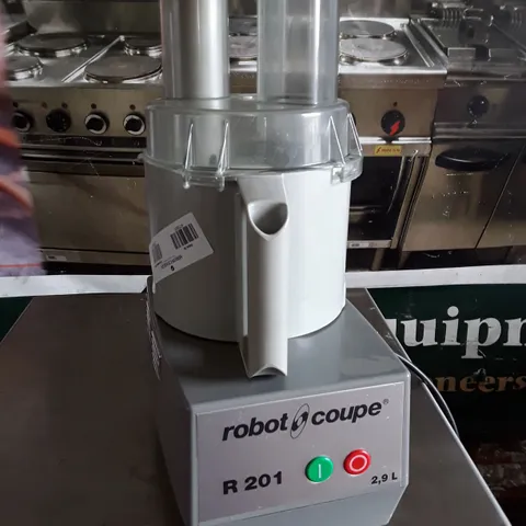 ROBOCOUPE R201 FOOD PROCESSOR & ATTACHMENTS