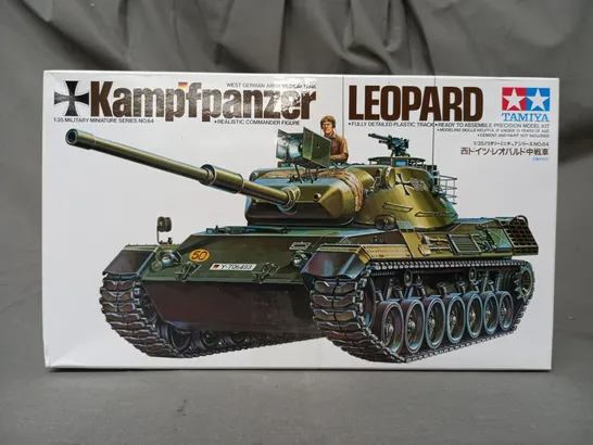 BOXED TAMIYA 1/35 SCALE KAMPFPANZER LEOPARD TANK MODEL KIT