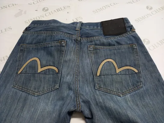 TRUE RELIGION JEANS - 30R