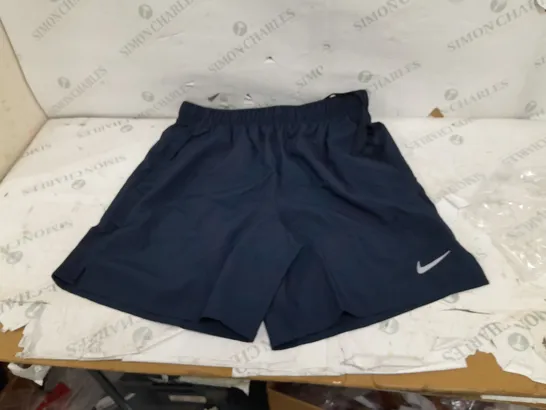 BAGGED NAVY NIKE 7" STANDARD FIT 