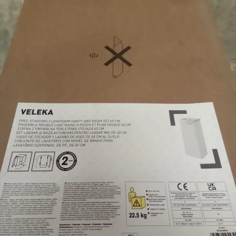 BOXED VELEEKA 50CM FREE STANDING CLOAKROOM VANITY AND BASIN SET - WHITE