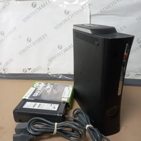 BOXED XBOX 360 WITH POWER PLUGS AND 3 GAMES 