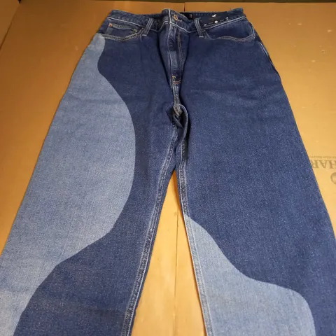 HOLLISTER CALIFORNIA HIGH RISE DAD JEANS - SIZE 30W 31L