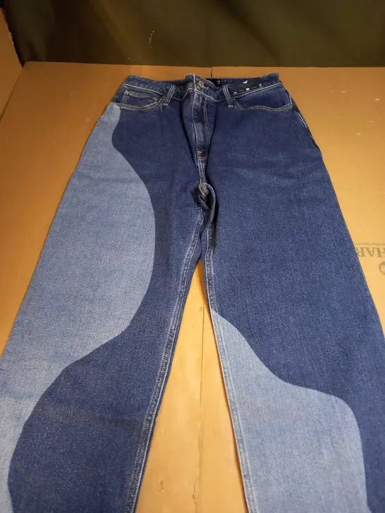 HOLLISTER CALIFORNIA HIGH RISE DAD JEANS - SIZE 30W 31L