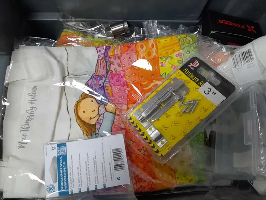 BOX OF APPROXIMATELY 14 ASSORTED ITEMS TO INCLUDE - MEGLIO RESISTANCE BAND , FABRIC SHAVER , FIX & GROUT ETC