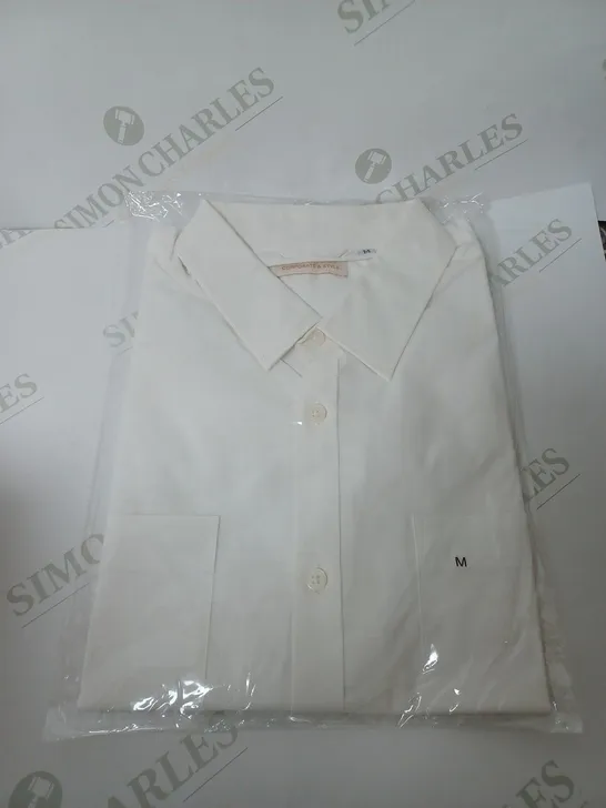 SEALED SET OF 6 CORPORATIVE STYLE WHITE SHIRTS - MEDIUM