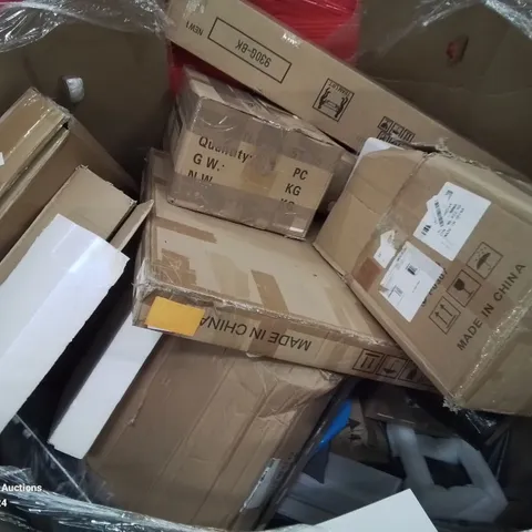 PALLET OF VARIOUS ELECTRICAL AND HOUSEHOLD ITEMS ETC.