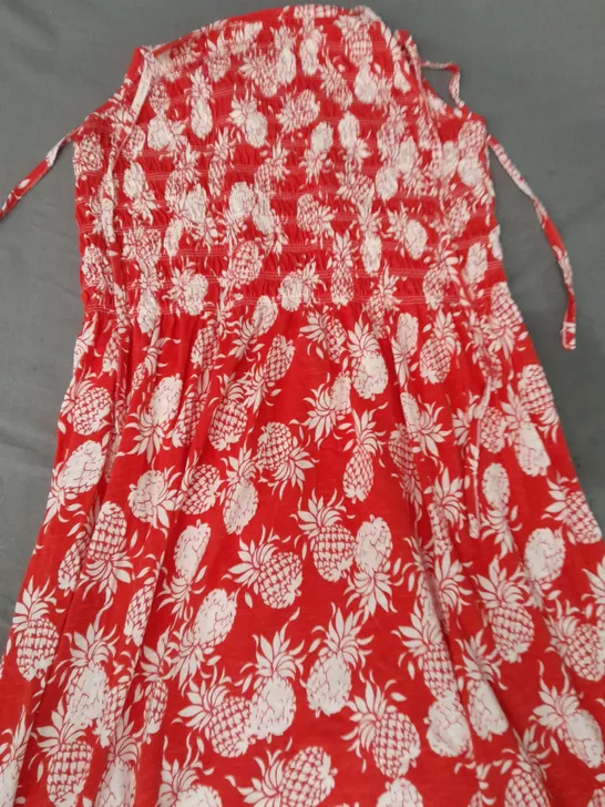 HUSH SMOCKED JERSEY DRESS IN RED W. PINEAPPLE PATTERN SIZE 8