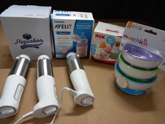 LOT OF 7 ASSORTED HOUSEHOLD ITEMS TO INCLUDE HOMGEEK HAND BLENDERS AND MUNCHKIN SUCTION BOWLS