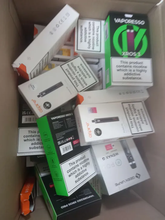 BOX OF APPROXIMATELY 15 ASSORTED E-CIGARATTES TO INCLUDE VAPORESSO, GEEKVAPE, ASPIRE ETC