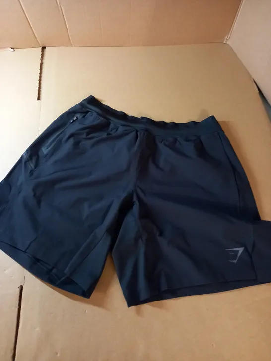 GYMSHARK BLACK RUNNING SHORTS - M