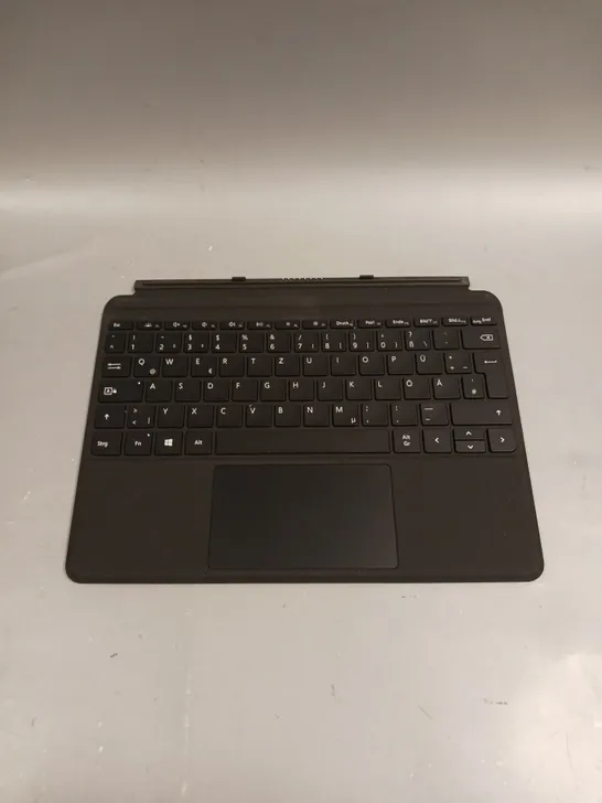 MICROSOFT SURFACE GO TYPE COVER
