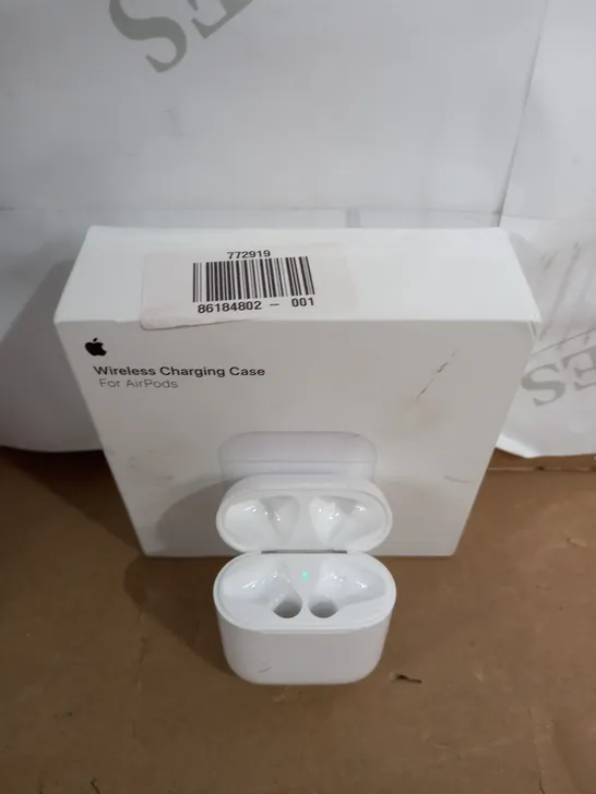 APPLE WIRELESS CHARGING CASE FOR AIRPODS 