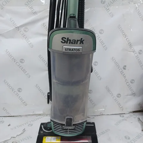 SHARK STRATOS UPRIGHT VACUUM CLEANER WITH PET-TOOL & CAR KIT NZ860UK - COLLECTION ONLY
