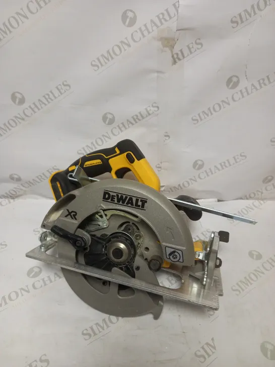 DEWALT DCS570N BRUSHLESS CIRCULAR SAW 