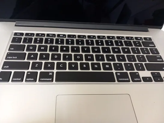 APPLE MACBOOK PRO (A1398 MID 2014)