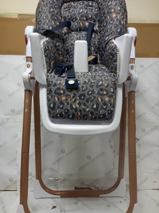 MY BABIIE DANI DYER NAVY LEOPARD PREMIUM HIGHCHAIR