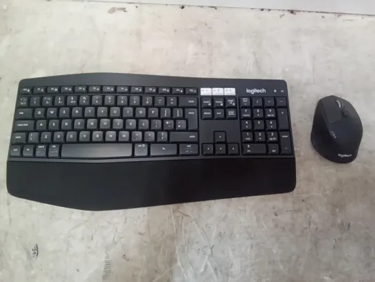 BOXED LOGITECH MK850 WIRELESS KEYBOARD & MOUSE COMBO