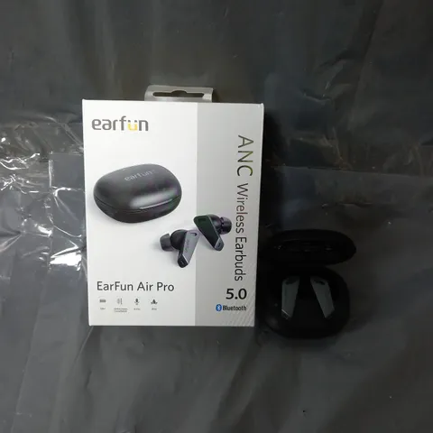 BOXED EARFUN WIRELESS EARBUDS AIR PRO IN BLACK