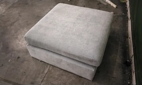 QUALITY DESIGNER LIGHT GREY LARGE FOOTSTOOL 