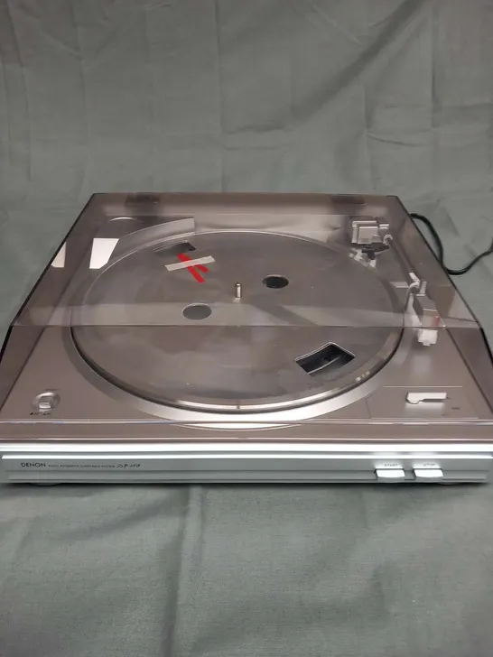 DENON DP29F SILVER TURNTABLE