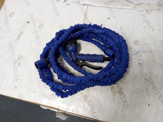 BLUE EXTENDABLE HOSE 