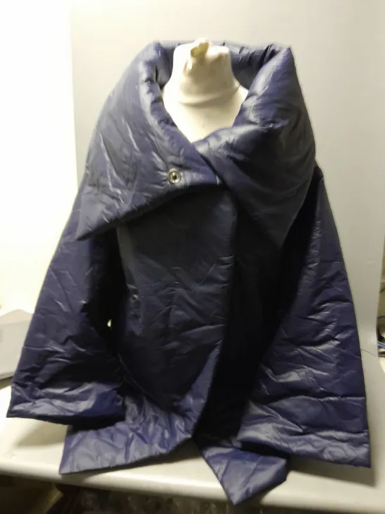 FRANK USHER TURNOVER NECK PADDED JACKET IN NAVY SIZE UNSPECIFIED 