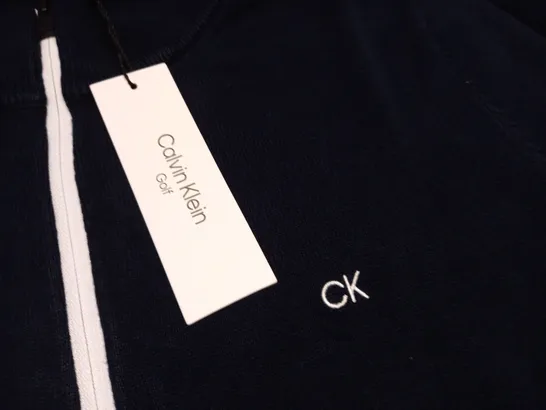 CALVIN KLEIN GOLF HALF ZIP JUMPER - M